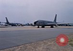 Standbild KC-135 Air Force Tanker Thailand, 1969, aus Sekunde 34 historischem Filmmaterial Videoclip 65675034370