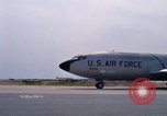 Standbild KC-135 Air Force Tanker Thailand, 1969, aus Sekunde 49 historischem Filmmaterial Videoclip 65675034370