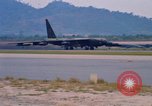 Standbild B-52 Thailand, 1969, aus Sekunde 4 historischem Filmmaterial Videoclip 65675034371