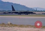 Standbild B-52 Thailand, 1969, aus Sekunde 5 historischem Filmmaterial Videoclip 65675034371