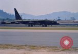 Standbild B-52 Thailand, 1969, aus Sekunde 6 historischem Filmmaterial Videoclip 65675034371