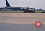 Standbild B-52 Thailand, 1969, aus Sekunde 18 historischem Filmmaterial Videoclip 65675034371
