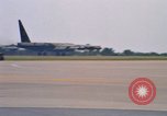 Standbild B-52 Thailand, 1969, aus Sekunde 20 historischem Filmmaterial Videoclip 65675034371