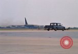 Standbild B-52 Thailand, 1969, aus Sekunde 24 historischem Filmmaterial Videoclip 65675034371