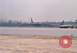Standbild B-52 Thailand, 1969, aus Sekunde 36 historischem Filmmaterial Videoclip 65675034371