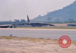 Standbild B-52 Thailand, 1969, aus Sekunde 42 historischem Filmmaterial Videoclip 65675034371