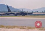 Standbild B-52 Thailand, 1969, aus Sekunde 48 historischem Filmmaterial Videoclip 65675034371