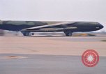 Standbild B-52 Thailand, 1969, aus Sekunde 56 historischem Filmmaterial Videoclip 65675034371