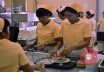 Standbild USAF modulare Dining Hall in U-Tapao Royal Thai Navy Flugplatz Thailand, 1969, aus Sekunde 7 historischem Filmmaterial Videoclip 65675034376
