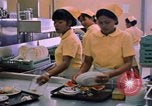 Standbild USAF modulare Dining Hall in U-Tapao Royal Thai Navy Flugplatz Thailand, 1969, aus Sekunde 13 historischem Filmmaterial Videoclip 65675034376
