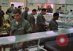 Standbild USAF modulare Dining Hall in U-Tapao Royal Thai Navy Flugplatz Thailand, 1969, aus Sekunde 60 historischem Filmmaterial Videoclip 65675034377