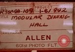 Standbild modulare Speisesaal serviert Airmen bei U-Tapao Royal Thai Navy Flugplatz Thailand, 1969, aus Sekunde 1 historischem Filmmaterial Videoclip 65675034378