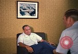 Standbild Lieutenant Colonel Joseph M Valenti Thailand, 1972, aus Sekunde 45 historischem Filmmaterial Videoclip 65675034379