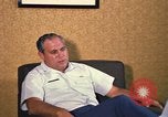 Standbild US Air Force Lieutenant Colonel Joseph M Valenti Thailand, 1972, aus Sekunde 13 historischem Filmmaterial Videoclip 65675034380