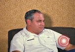 Standbild US Air Force Lieutenant Colonel Joseph M Valenti Thailand, 1972, aus Sekunde 18 historischem Filmmaterial Videoclip 65675034380