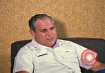 Standbild US Air Force Lieutenant Colonel Joseph M Valenti Thailand, 1972, aus Sekunde 19 historischem Filmmaterial Videoclip 65675034380
