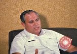 Standbild US Air Force Lieutenant Colonel Joseph M Valenti Thailand, 1972, aus Sekunde 32 historischem Filmmaterial Videoclip 65675034380