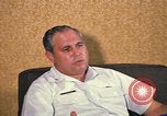 Standbild US Air Force Lieutenant Colonel Joseph M Valenti Thailand, 1972, aus Sekunde 55 historischem Filmmaterial Videoclip 65675034380