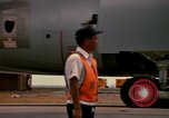 Immagine di C-5un rifornimento a U Tapao-Royal Thai Navy Airfield Della Thailandia, 1972, secondo 19 filmato di repertorio 65675034382