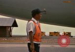 Immagine di C-5un rifornimento a U Tapao-Royal Thai Navy Airfield Della Thailandia, 1972, secondo 21 filmato di repertorio 65675034382