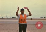 Immagine di C-5un rifornimento a U Tapao-Royal Thai Navy Airfield Della Thailandia, 1972, secondo 33 filmato di repertorio 65675034382
