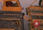Immagine di Noi vi porta antenna squadrone offload del personale un C-5 velivolo Della Thailandia, 1972, secondo 34 filmato di repertorio 65675034384