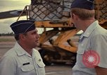 Standbild USAF Oberstleutnant Joseph M Valenti Thailand, 1972, aus Sekunde 21 historischem Filmmaterial Videoclip 65675034385