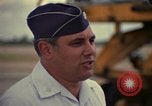 Standbild USAF Oberstleutnant Joseph M Valenti Thailand, 1972, aus Sekunde 31 historischem Filmmaterial Videoclip 65675034385