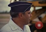 Standbild USAF Oberstleutnant Joseph M Valenti Thailand, 1972, aus Sekunde 44 historischem Filmmaterial Videoclip 65675034385