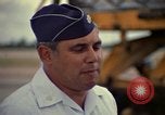 Standbild USAF Oberstleutnant Joseph M Valenti Thailand, 1972, aus Sekunde 48 historischem Filmmaterial Videoclip 65675034385