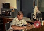 Standbild USAF Major Ralph W Walker U-Tapao Royal Thai Air Force Base Thailand, 1972, aus Sekunde 3 historischem Filmmaterial Videoclip 65675034386