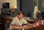 Standbild USAF Major Ralph W Walker U-Tapao Royal Thai Air Force Base Thailand, 1972, aus Sekunde 4 historischem Filmmaterial Videoclip 65675034386