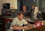 Standbild USAF Major Ralph W Walker U-Tapao Royal Thai Air Force Base Thailand, 1972, aus Sekunde 7 historischem Filmmaterial Videoclip 65675034386
