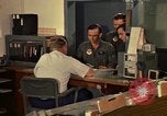 Standbild USAF Major Ralph W Walker U-Tapao Royal Thai Air Force Base Thailand, 1972, aus Sekunde 17 historischem Filmmaterial Videoclip 65675034386