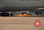 Standbild C-5A U-Tapao Royal Thai Air Force Base Thailand, 1972, aus Sekunde 15 historischem Filmmaterial Videoclip 65675034388