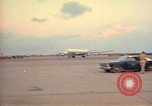 Standbild General Joseph J Nazzaro U-Tapao Royal Thai Air Force Base Thailand, 1967, aus Sekunde 20 historischem Filmmaterial Videoclip 65675034392
