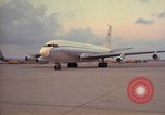 Standbild General Joseph J Nazzaro U-Tapao Royal Thai Air Force Base Thailand, 1967, aus Sekunde 23 historischem Filmmaterial Videoclip 65675034392