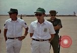 Standbild General Joseph J Nazzaro U-Tapao Royal Thai Air Force Base Thailand, 1967, aus Sekunde 28 historischem Filmmaterial Videoclip 65675034395
