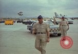 Standbild General Joseph J Nazzaro U-Tapao Royal Thai Air Force Base Thailand, 1967, aus Sekunde 61 historischem Filmmaterial Videoclip 65675034395