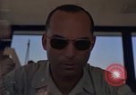 Standbild Air Force Offiziere direkte B-52 Ground Operations U-Tapao Royal Thai Air Force Base Thailand, 1969, aus Sekunde 31 historischem Filmmaterial Videoclip 65675034396