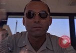 Standbild Air Force Offiziere direkte B-52 Ground Operations U-Tapao Royal Thai Air Force Base Thailand, 1969, aus Sekunde 35 historischem Filmmaterial Videoclip 65675034396