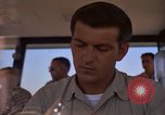 Standbild Air Force Offiziere direkte B-52 Ground Operations U-Tapao Royal Thai Air Force Base Thailand, 1969, aus Sekunde 45 historischem Filmmaterial Videoclip 65675034396
