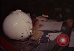 Standbild B-52-Navigator Okinawa Japan, 1969, aus Sekunde 9 historischem Filmmaterial Videoclip 65675034398
