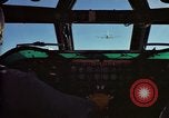 Standbild B-52-Navigator Okinawa Japan, 1969, aus Sekunde 50 historischem Filmmaterial Videoclip 65675034398