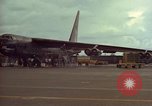 Image B-52D aircraft U-Tapao Royal Thai Air Force Base en Thaïlande, 1968, de la seconde 16 séquences d'archives historiques vidéo 65675034400