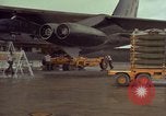 Image B-52D aircraft U-Tapao Royal Thai Air Force Base en Thaïlande, 1968, de la seconde 20 séquences d'archives historiques vidéo 65675034400