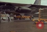 Image B-52D aircraft U-Tapao Royal Thai Air Force Base en Thaïlande, 1968, de la seconde 21 séquences d'archives historiques vidéo 65675034400