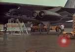 Image B-52D aircraft U-Tapao Royal Thai Air Force Base en Thaïlande, 1968, de la seconde 26 séquences d'archives historiques vidéo 65675034400