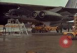 Image B-52D aircraft U-Tapao Royal Thai Air Force Base en Thaïlande, 1968, de la seconde 30 séquences d'archives historiques vidéo 65675034400