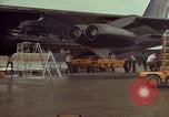 Image B-52D aircraft U-Tapao Royal Thai Air Force Base en Thaïlande, 1968, de la seconde 32 séquences d'archives historiques vidéo 65675034400